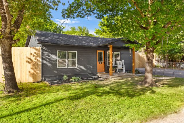 505 E Ross Street, Waxahachie, TX 75165