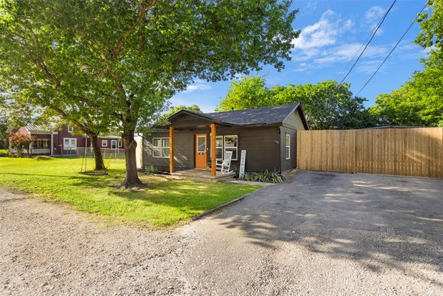 505 E Ross Street, Waxahachie, TX 75165