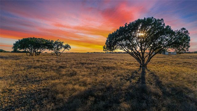 2820 Talbert Ranch Road, China Spring, TX 76633