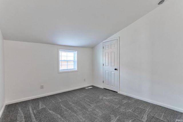 217 Monroe Street, Newburgh, IN 47630