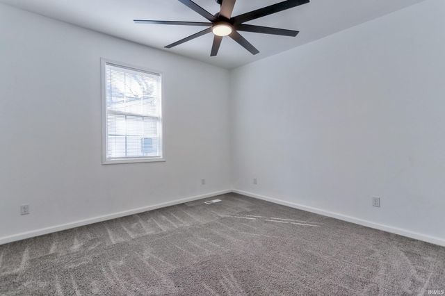 217 Monroe Street, Newburgh, IN 47630