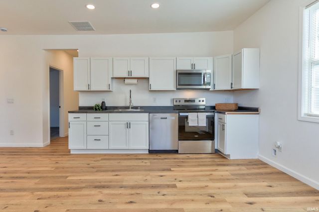 217 Monroe Street, Newburgh, IN 47630