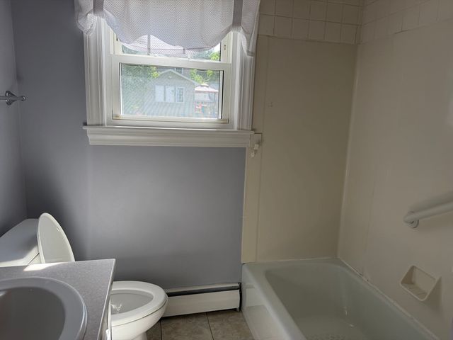 10 Darby St, Tewksbury, MA 01876