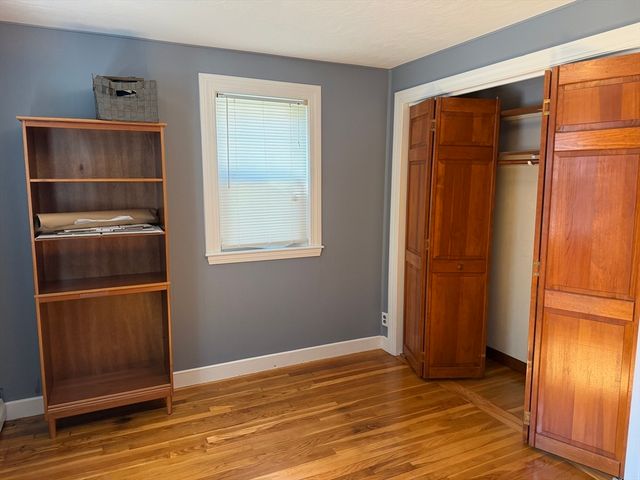 10 Darby St, Tewksbury, MA 01876