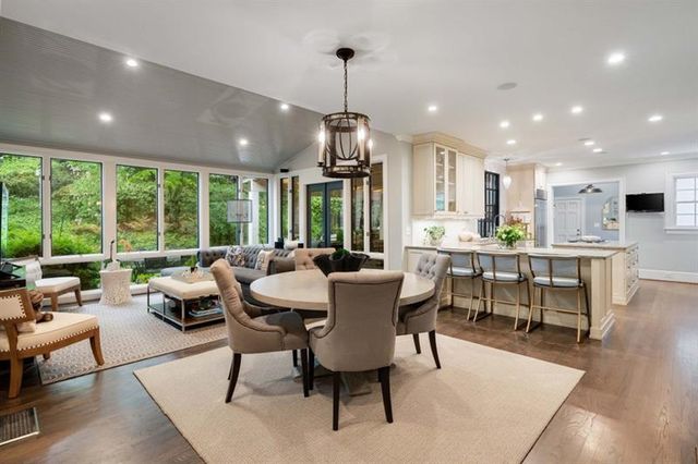 221 Robin Hood NE Road, Atlanta, GA 30309