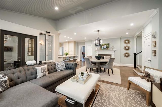 221 Robin Hood NE Road, Atlanta, GA 30309