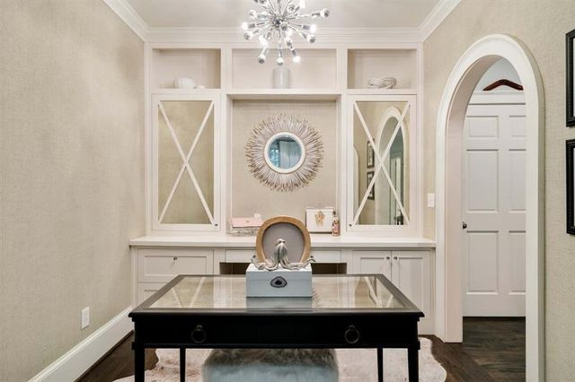 221 Robin Hood NE Road, Atlanta, GA 30309