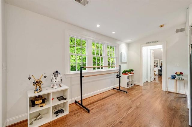 221 Robin Hood NE Road, Atlanta, GA 30309