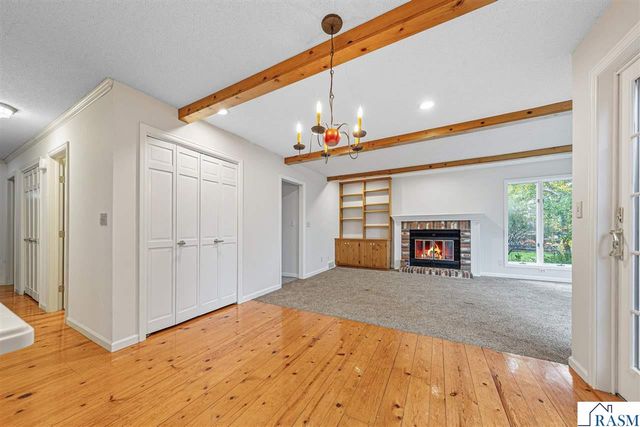1029 Oak Terrace Drive, North Mankato, MN 56003