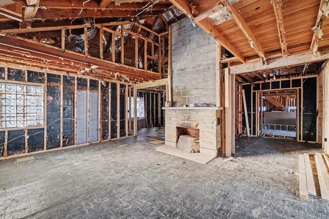 14325 Lakeshore Drive, Holly Township, MI 48442