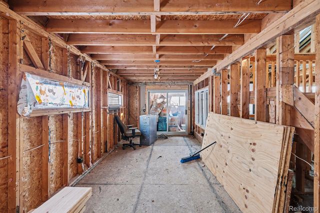 14325 Lakeshore Drive, Holly Township, MI 48442