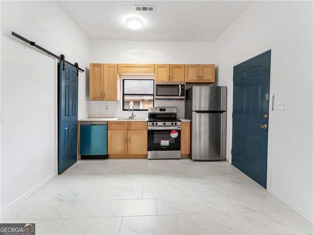 37 Johnson Road NW, Atlanta, GA 30318