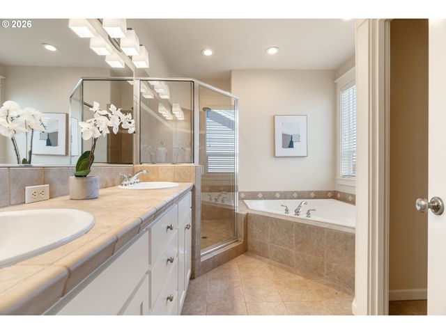 3578 Nw GERRITZ Ter, Portland, OR 97229