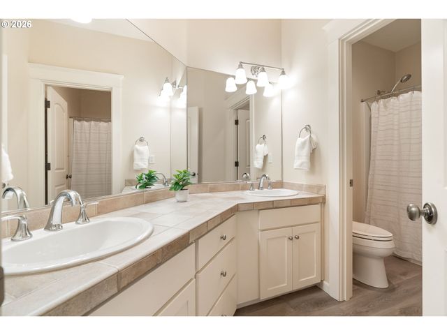 3578 Nw GERRITZ Ter, Portland, OR 97229