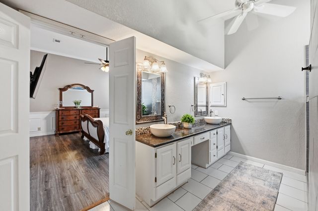 2011 Chittim Trail Drive, San Antonio, TX 78232