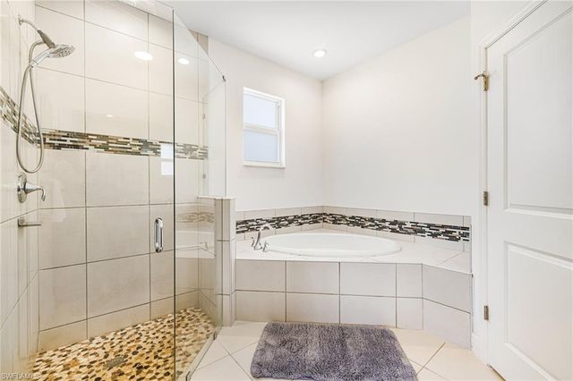 3510 NW 41st PL, Cape Coral, FL 33993