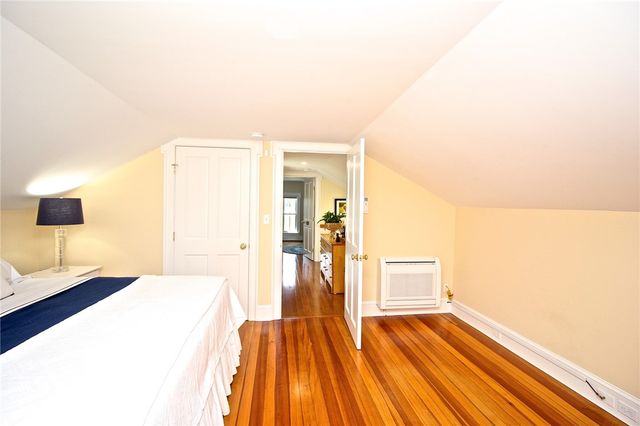 105 John Street, Newport, RI 02840