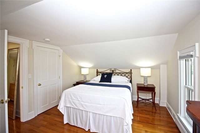 105 John Street, Newport, RI 02840