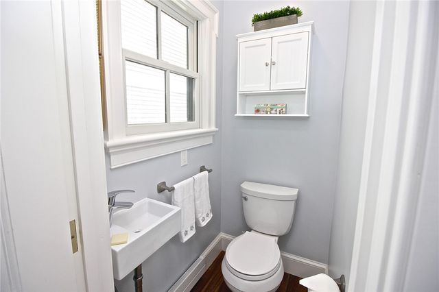 105 John Street, Newport, RI 02840
