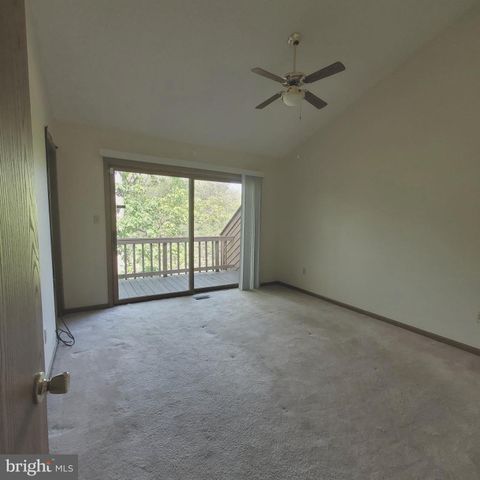 168 TECUMSEH, Hedgesville, WV 25427