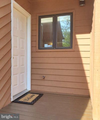 168 TECUMSEH, Hedgesville, WV 25427