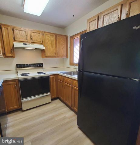 168 TECUMSEH, Hedgesville, WV 25427