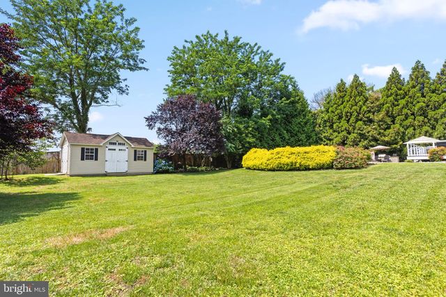 3325 COX RD, Chesapeake Beach, MD 20732