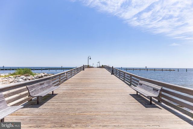 3325 COX RD, Chesapeake Beach, MD 20732