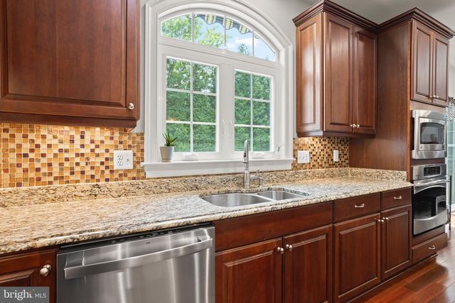 3325 COX RD, Chesapeake Beach, MD 20732