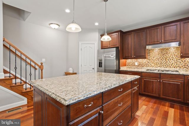 3325 COX RD, Chesapeake Beach, MD 20732