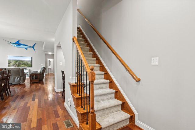 3325 COX RD, Chesapeake Beach, MD 20732