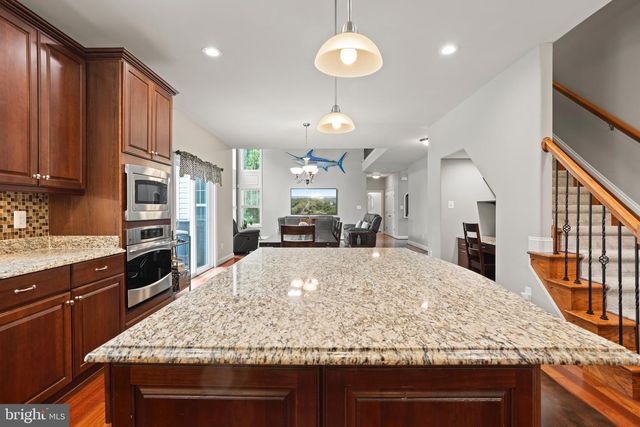 3325 COX RD, Chesapeake Beach, MD 20732