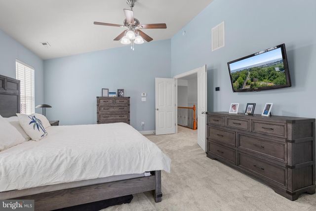 3325 COX RD, Chesapeake Beach, MD 20732