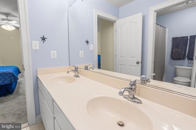 3325 COX RD, Chesapeake Beach, MD 20732