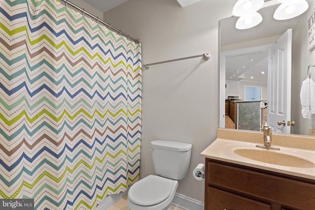3325 COX RD, Chesapeake Beach, MD 20732