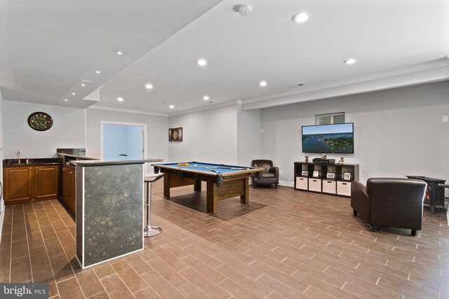 3325 COX RD, Chesapeake Beach, MD 20732