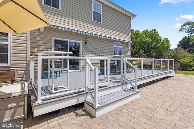3325 COX RD, Chesapeake Beach, MD 20732