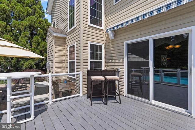 3325 COX RD, Chesapeake Beach, MD 20732