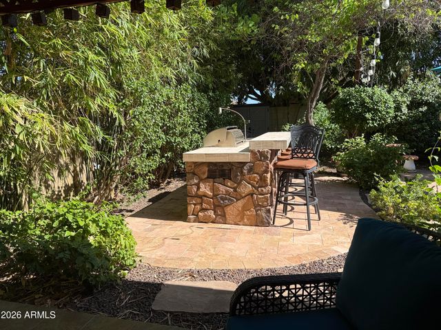 8832 W ATHENS Street, Peoria, AZ 85382