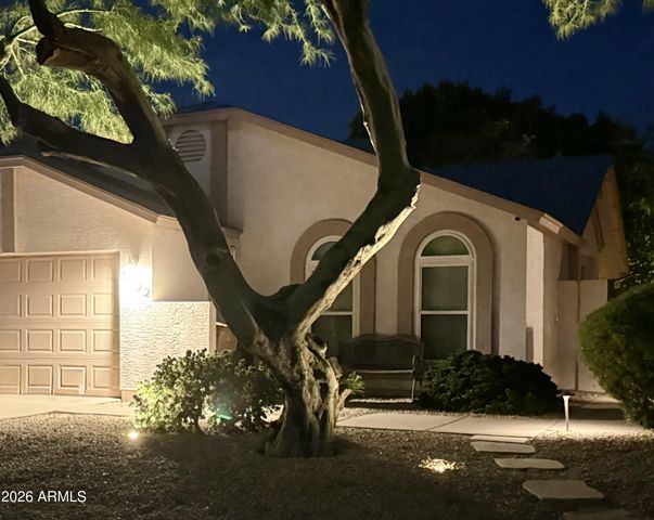 8832 W ATHENS Street, Peoria, AZ 85382
