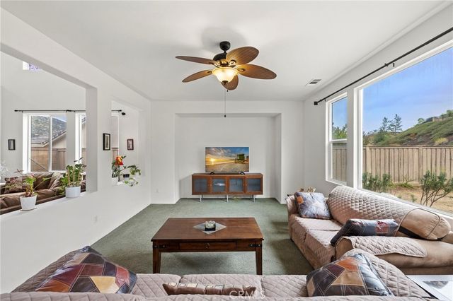 34072 CORKTREE, Lake Elsinore, CA 92532