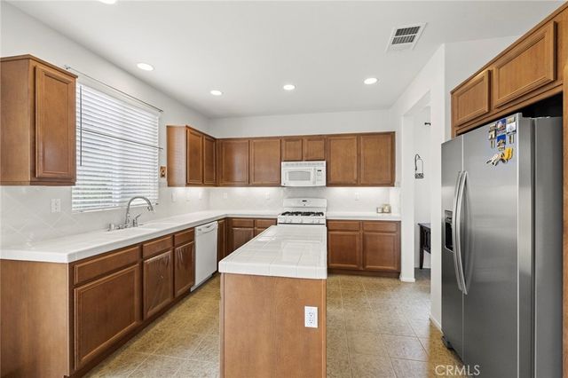 34072 CORKTREE, Lake Elsinore, CA 92532