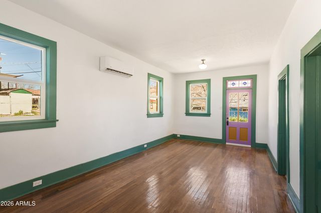 302 PIRRUNG Avenue, Bisbee, AZ 85603