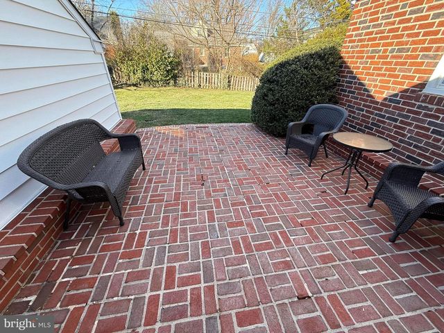 128 CLEMSON RD, Bryn Mawr, PA 19010