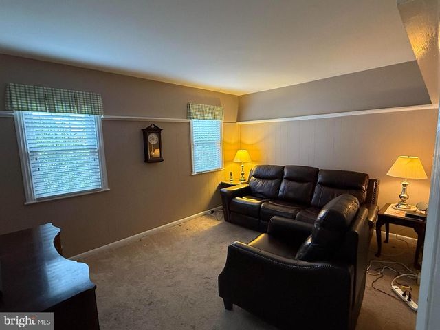 128 CLEMSON RD, Bryn Mawr, PA 19010