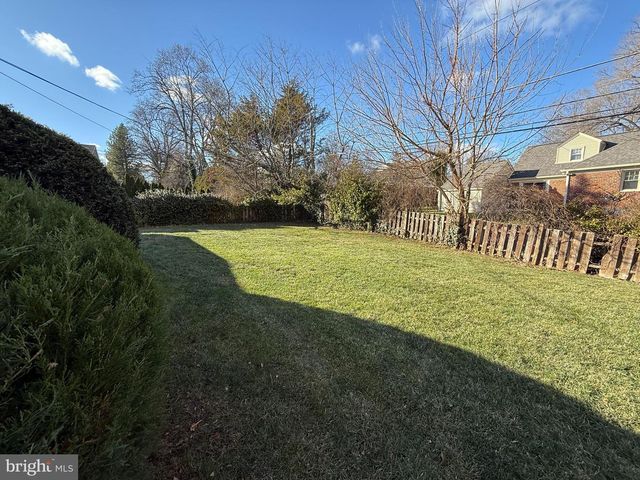 128 CLEMSON RD, Bryn Mawr, PA 19010