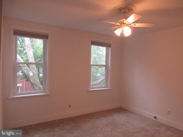 2453 MEREDITH ST, Philadelphia, PA 19130