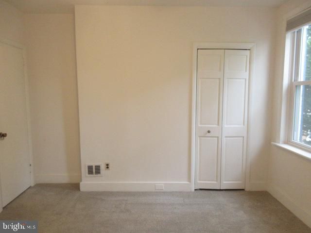 2453 MEREDITH ST, Philadelphia, PA 19130