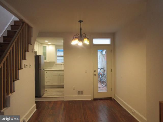 2453 MEREDITH ST, Philadelphia, PA 19130