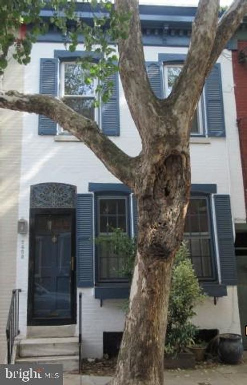 2453 MEREDITH ST, Philadelphia, PA 19130